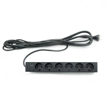 Stikdåse med 6 DK netudtag og jord, 7m kabel - Elskinne i metalhus