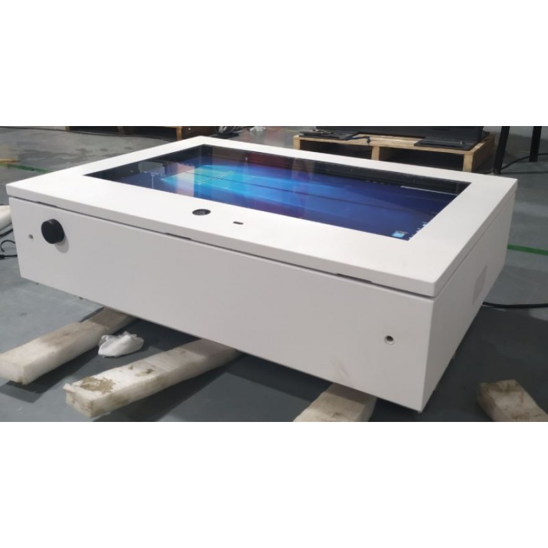 32" Udendørs Panel PC vandtæt Høgh nits 1500 til sollys med automatisk lyssensor