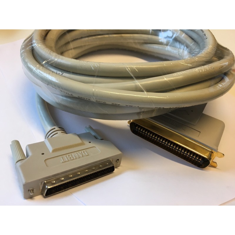 Restlager: Kabel CEN50 han til Mini DB68 han, 5 meter