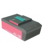Universal IC programmer